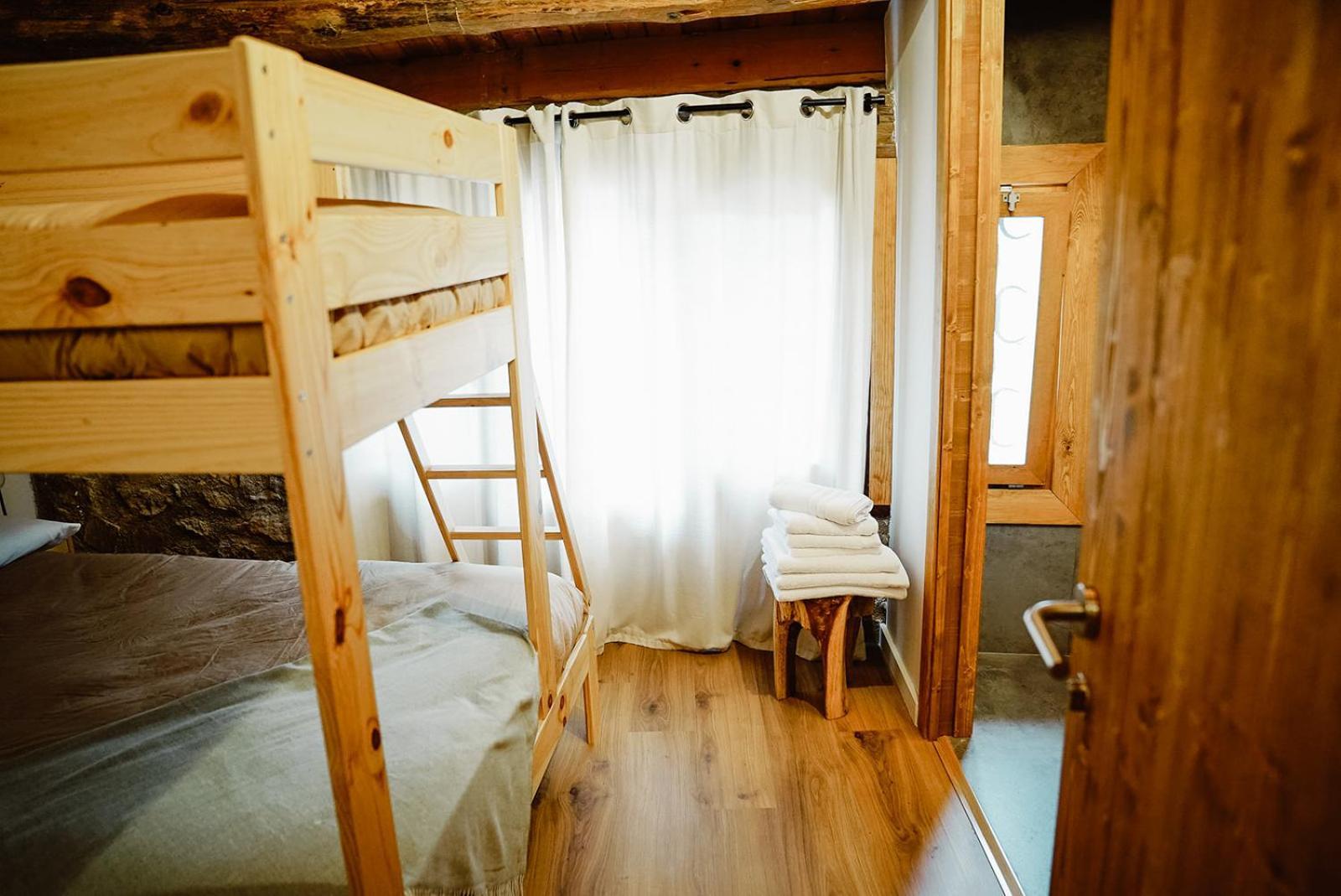 Cases Altes De Posada Naves  ภายนอก รูปภาพ